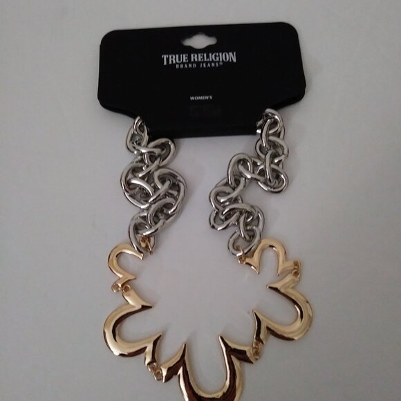True Religion Horseshoe Two Tone Chain Link Necklace - Picture 8 of 9
